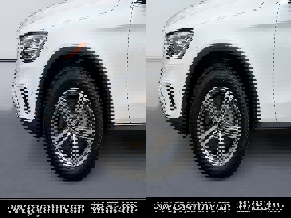 Used 2022 Mercedes-Benz GLC 300 4MATIC w/ Multimedia Package Lite image 9