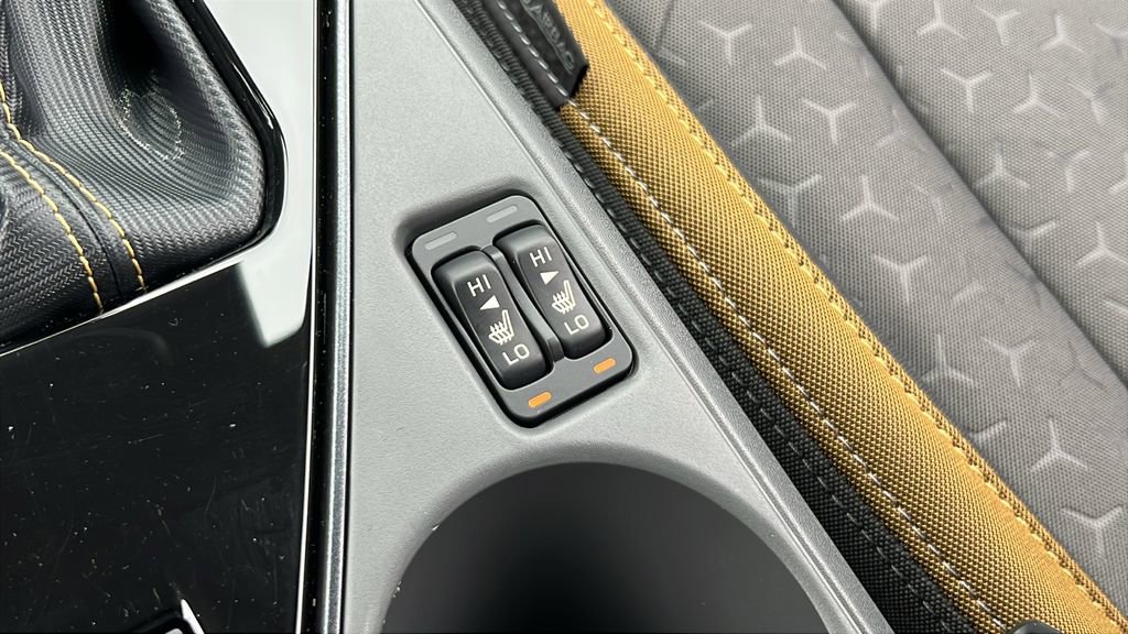 Certified 2025 Subaru Crosstrek 2.5i Sport w/ Crosstrek Mirror Package image 25