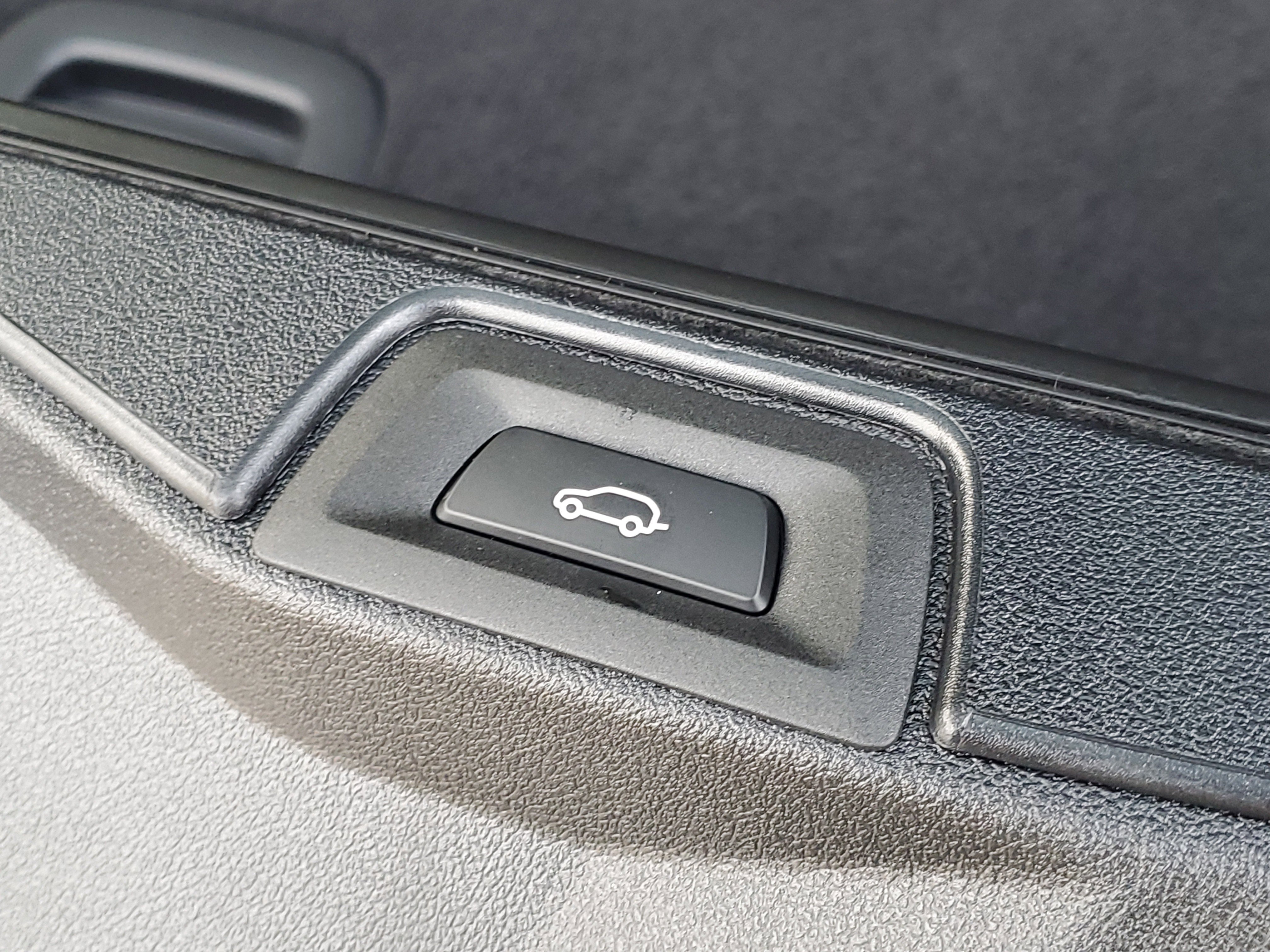 New 2026 BMW X5 M60i image 28