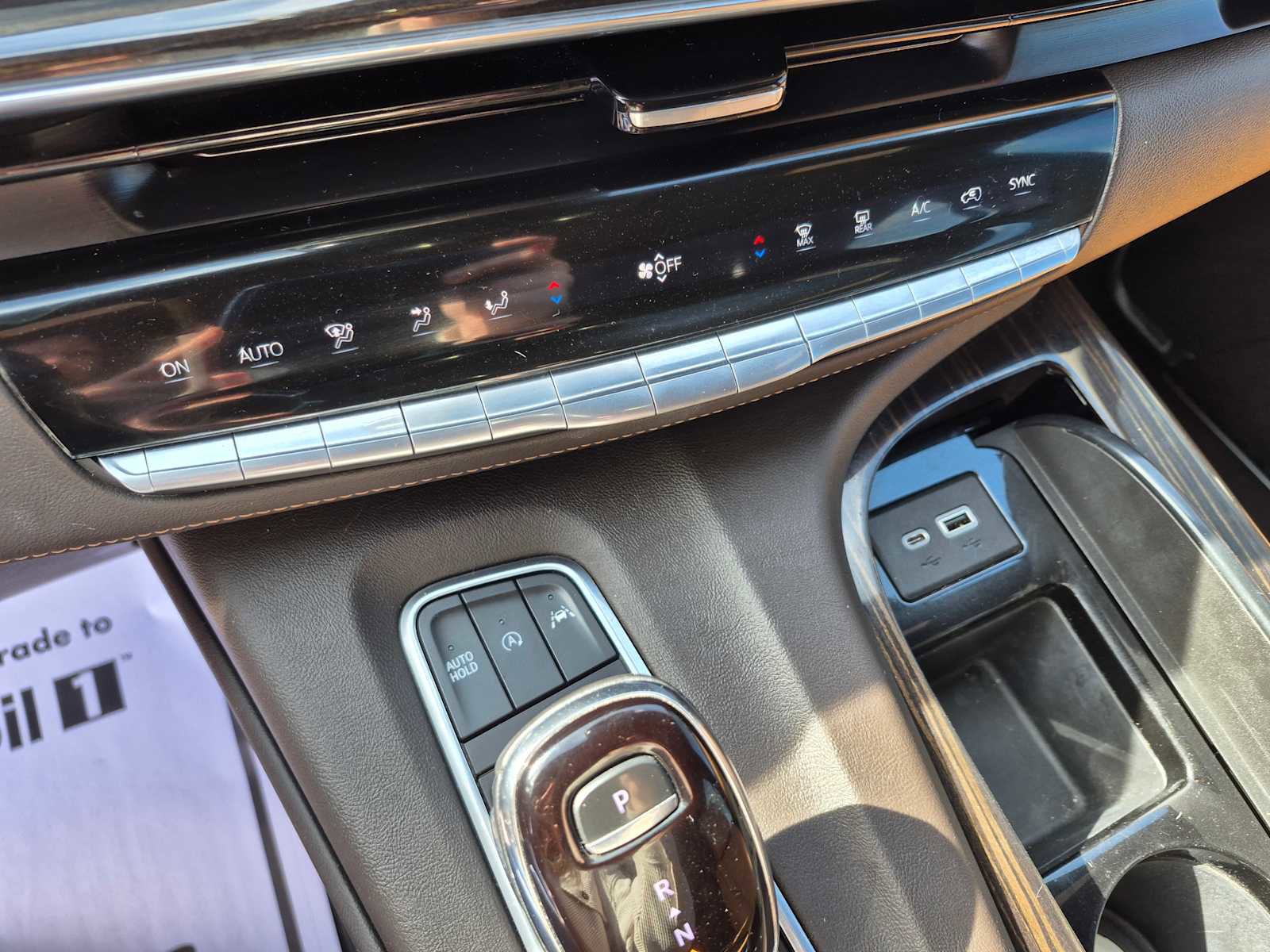 Used 2021 Cadillac Escalade ESV Premium Luxury w/ Driver Assist Tech Package AWD/4WD image 22