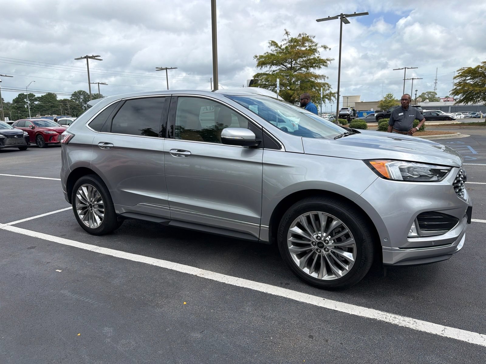 Used 2024 Ford Edge Titanium w/ Titanium Elite Package AWD/4WD image 7