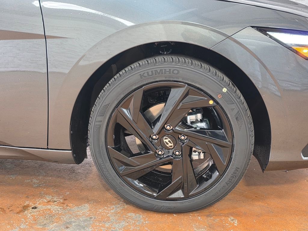 New 2026 Hyundai Elantra SEL Sport Premium FWD image 8