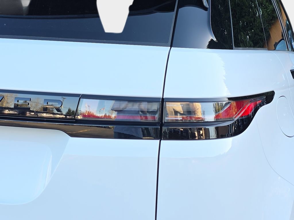 New 2026 Land Rover Range Rover Evoque Dynamic SE AWD/4WD image 36