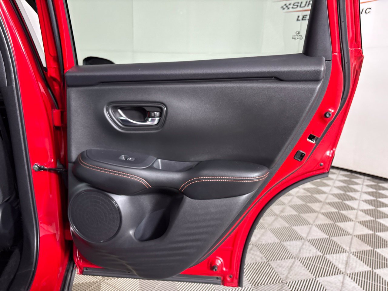 Used 2025 Honda HR-V Sport image 21