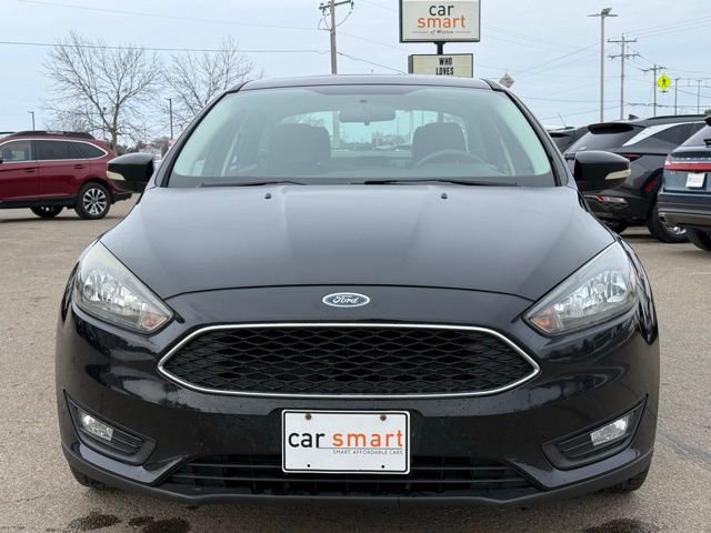 Used 2017 Ford Focus SEL image 2