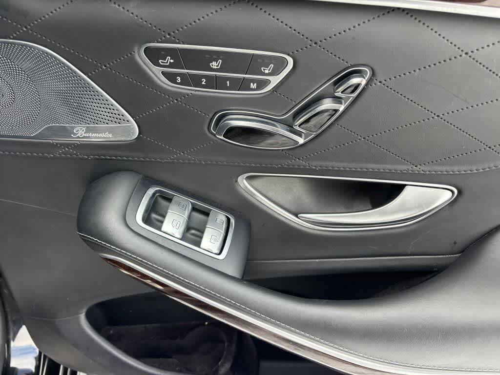 Used 2020 Mercedes-Benz S 560 4MATIC Sedan image 16
