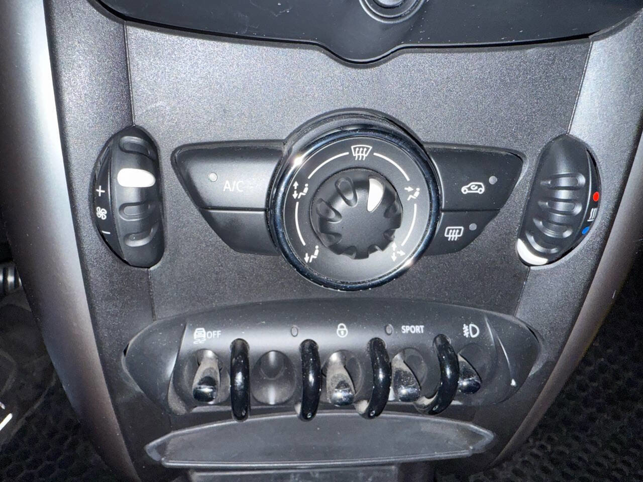 Used 2014 MINI Cooper Countryman S image 24