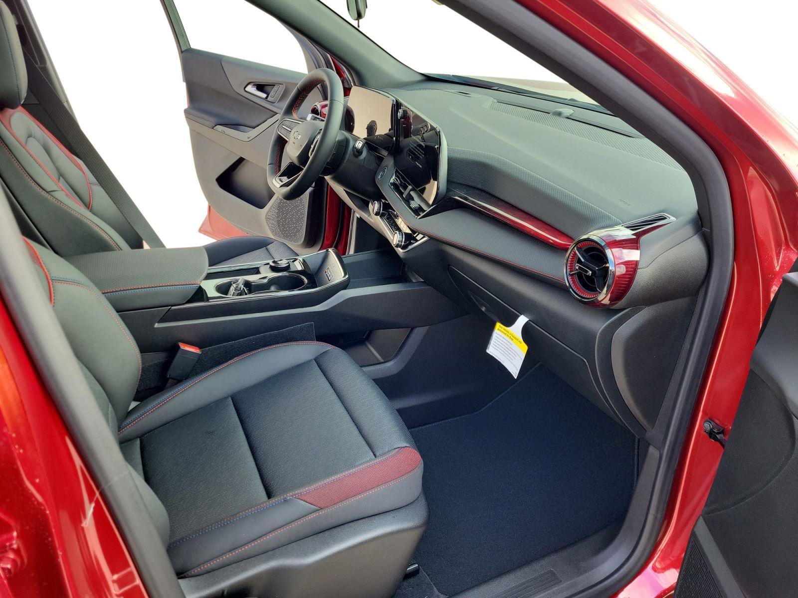 Used 2025 Chevrolet Equinox RS AWD/4WD image 22