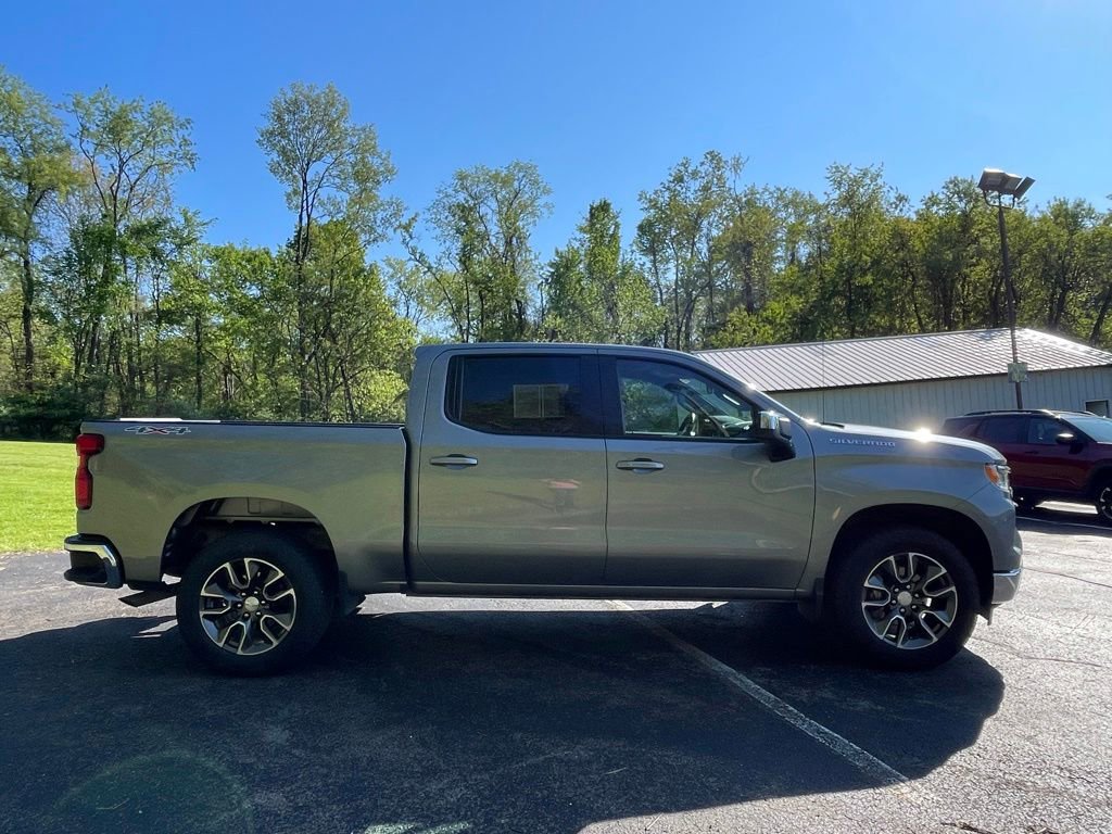 Certified 2023 Chevrolet Silverado 1500 LT AWD/4WD image 2