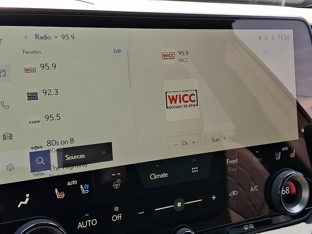 Used 2026 Lexus RX 350h w/ All Season Protection Package AWD/4WD image 19