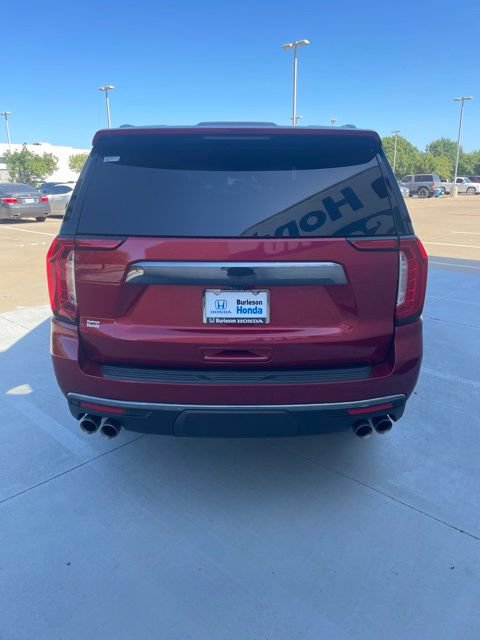 Used 2023 GMC Yukon Denali Ultimate AWD/4WD image 7