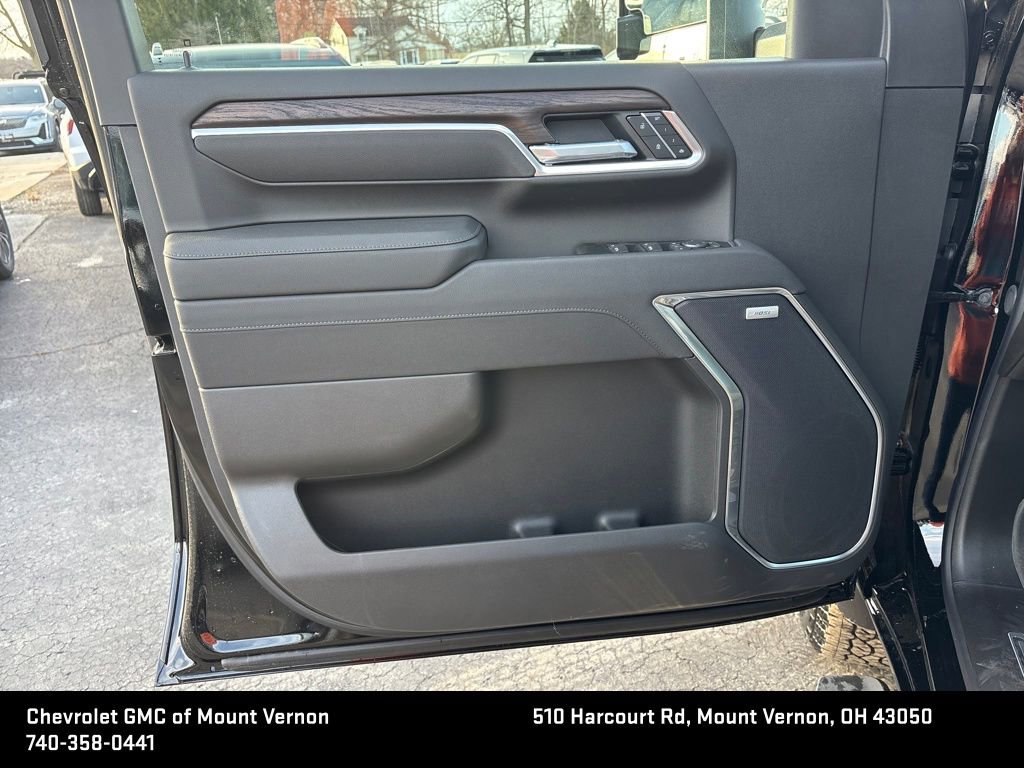 New 2026 GMC Sierra 2500 SLT w/ SLT Premium Package image 14