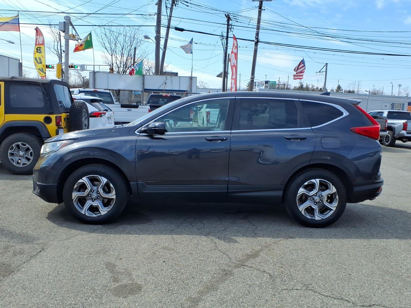 Used 2019 Honda CR-V EX image 4