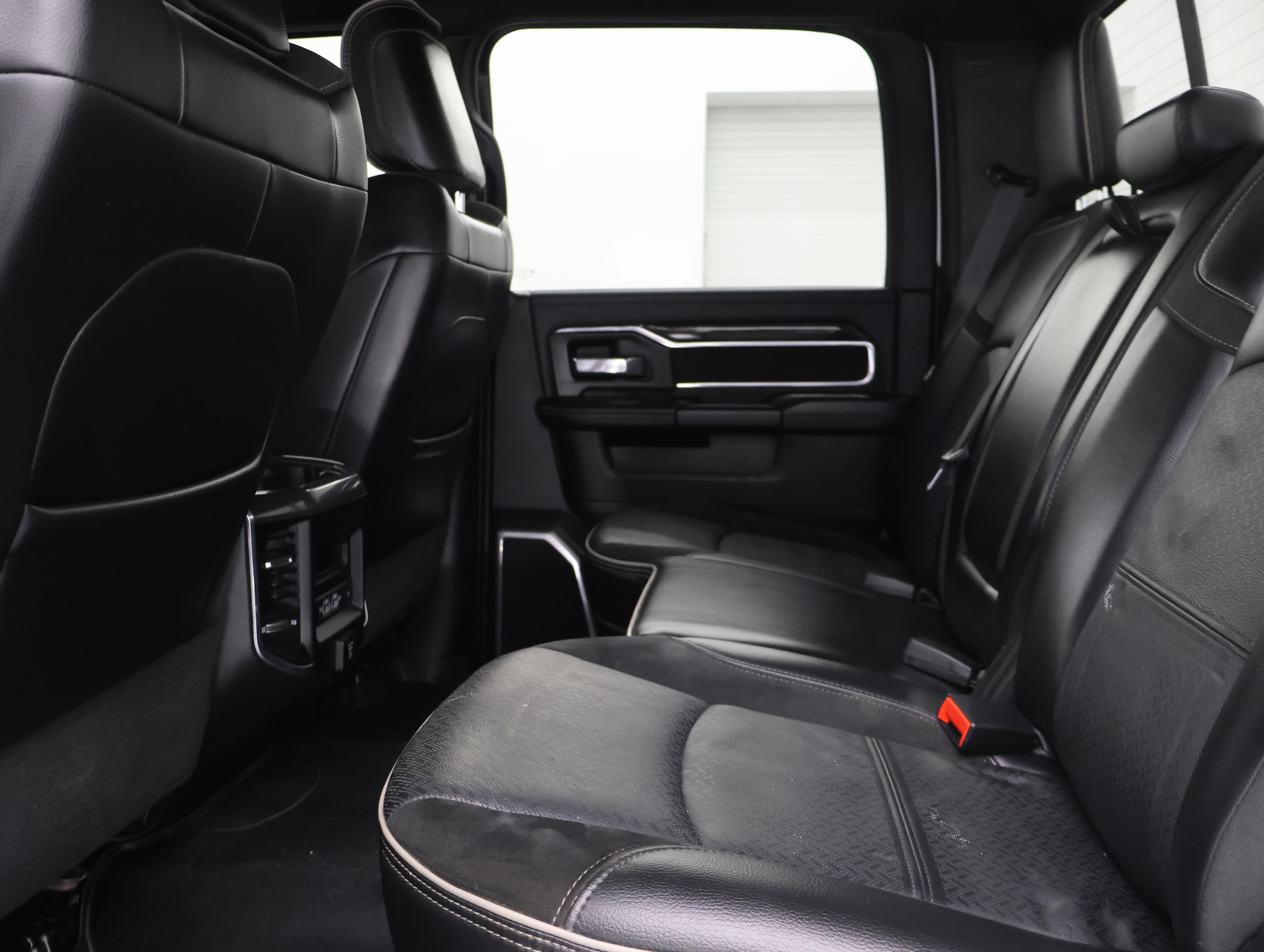 Used 2022 RAM 2500 Laramie image 34
