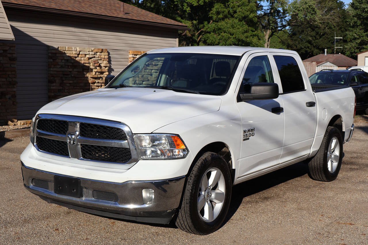 Used 2022 RAM 1500 Tradesman w/ Tradesman SXT Package AWD/4WD image 4