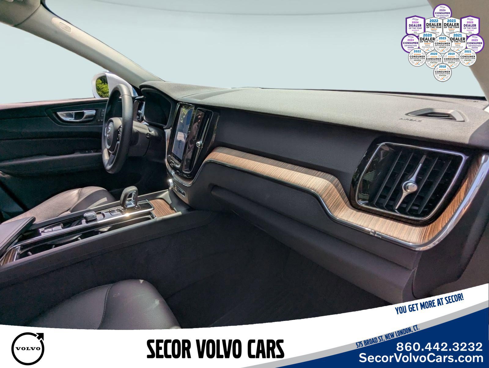 Certified 2023 Volvo XC60 B5 Plus w/ Climate Package AWD/4WD image 22
