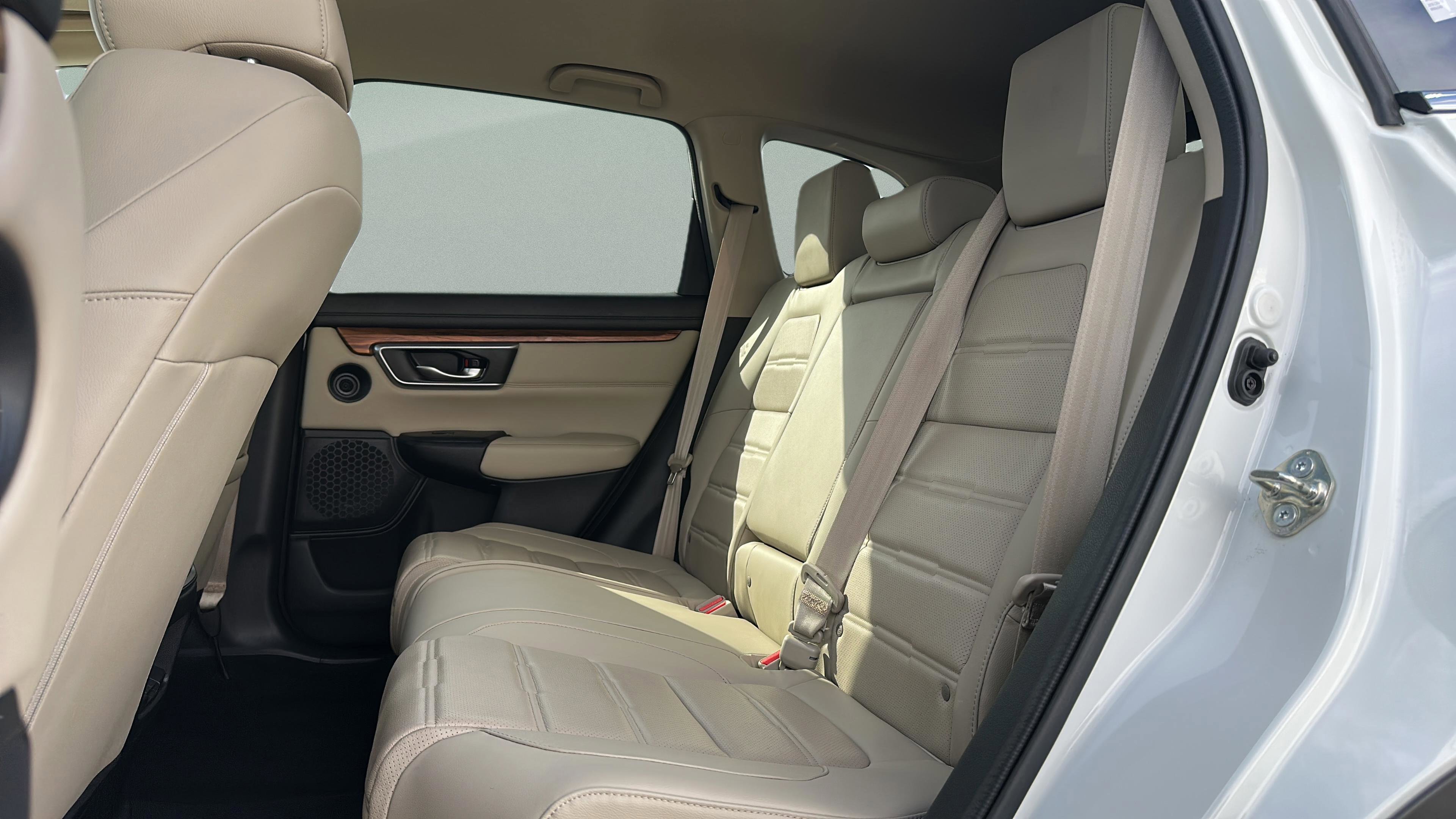 Used 2018 Honda CR-V Touring image 24