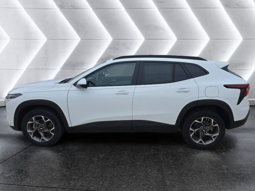 New 2026 Chevrolet Trax LT w/ LT Convenience Package FWD image 8