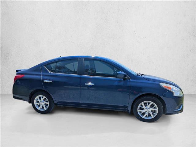 Used 2018 Nissan Versa SV w/ SV Special Edition Package FWD image 4