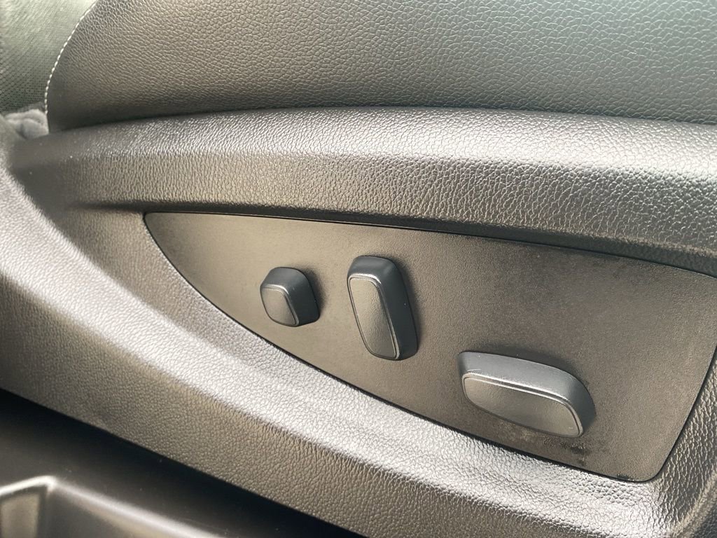 Used 2018 Chevrolet Silverado 2500 LTZ w/ Duramax Plus Package image 11