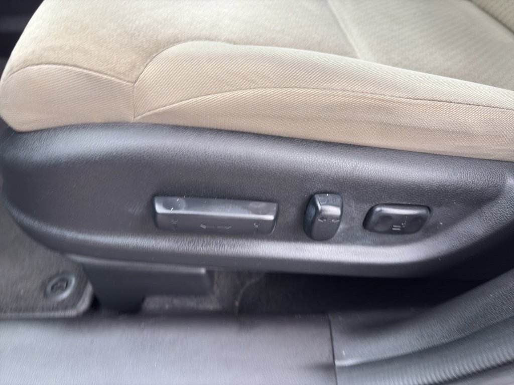 Used 2016 Honda CR-V EX image 10