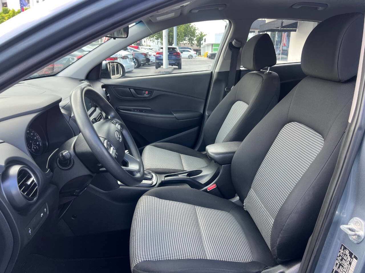 Used 2019 Hyundai Kona SE image 11