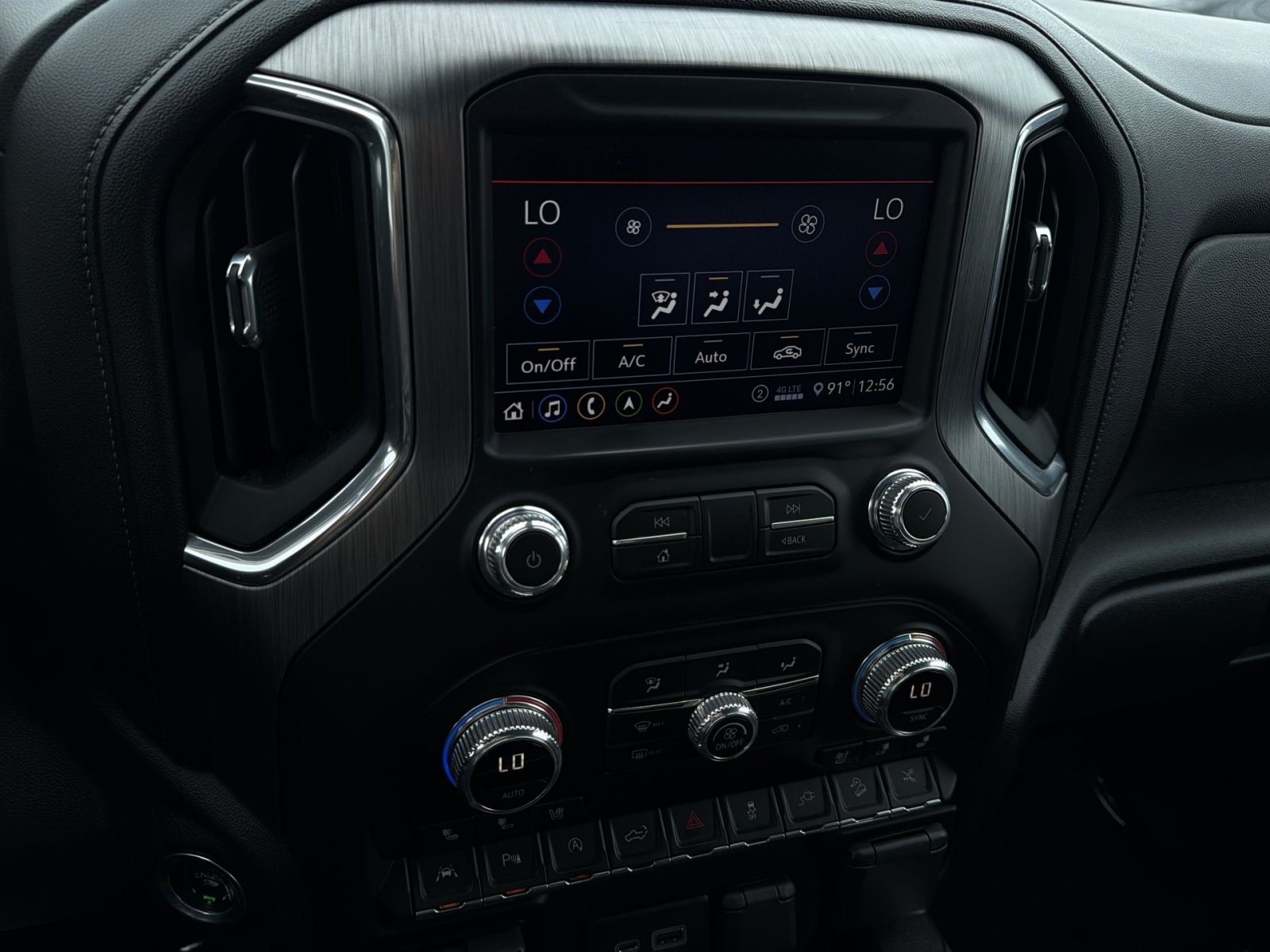 Used 2020 GMC Sierra 1500 Denali w/ Denali Ultimate Package AWD/4WD image 21