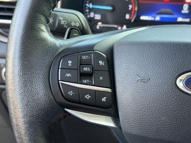 Used 2020 Ford Explorer Limited RWD image 26