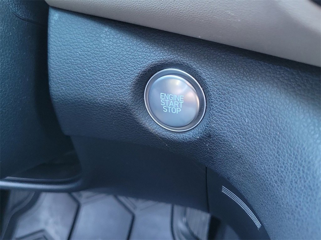 Used 2021 Hyundai Santa Fe SEL image 16