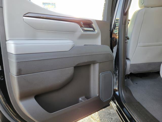 Used 2025 Chevrolet Silverado 1500 LT image 21