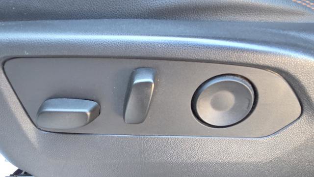 Used 2023 GMC Sierra 1500 AT4 w/ AT4 Premium Package image 34