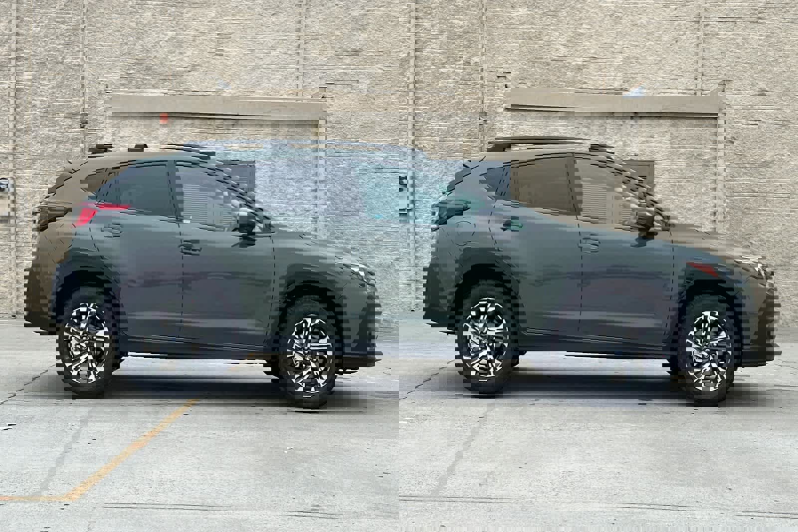 New 2026 Subaru Crosstrek 2.5i Premium image 2