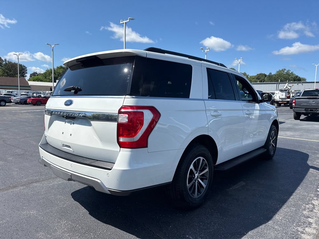 Used 2020 Ford Expedition XLT w/ Cargo Package AWD/4WD image 8