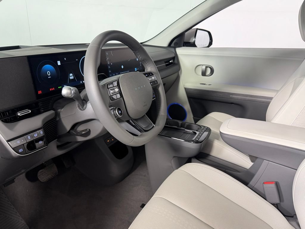 Used 2025 Hyundai Ioniq 5 Limited AWD/4WD image 13