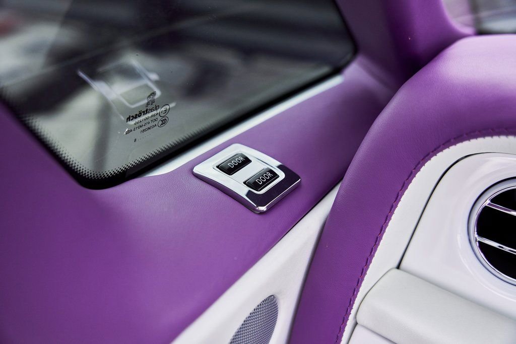 Used 2008 Rolls-Royce Phantom Drophead Coupe RWD image 63