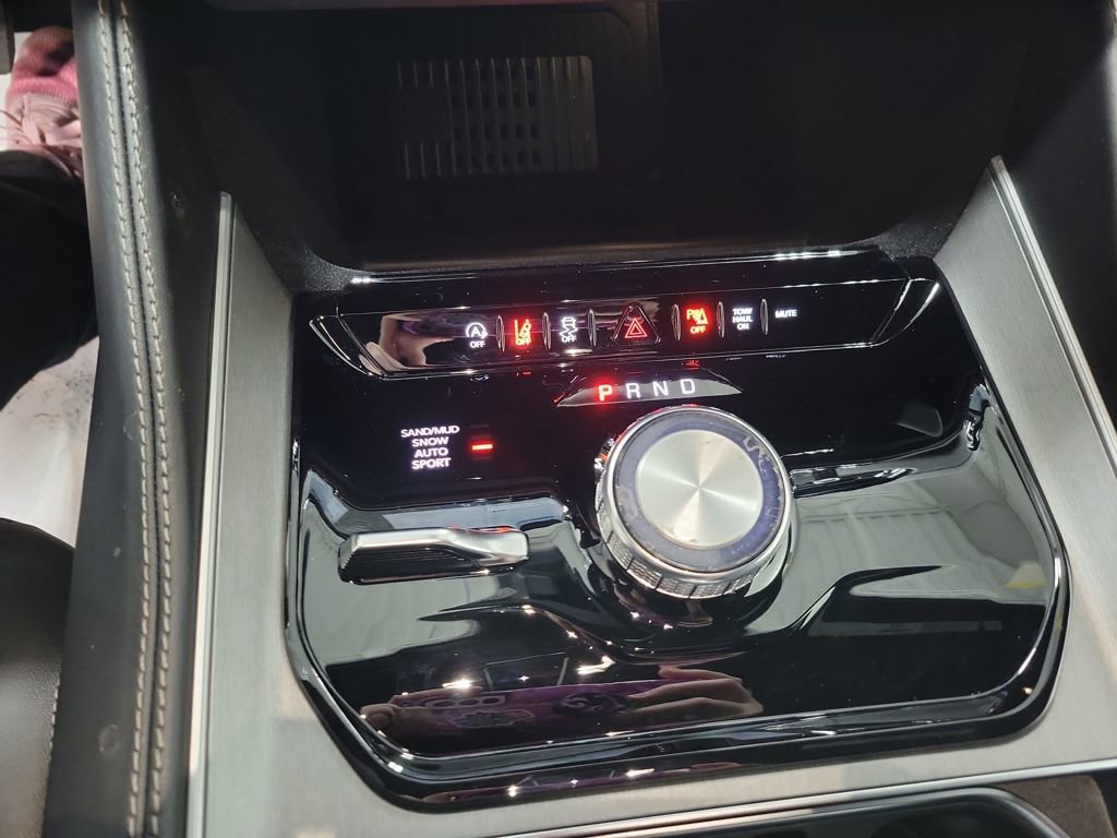 New 2026 Jeep Grand Wagoneer Limited AWD/4WD image 15