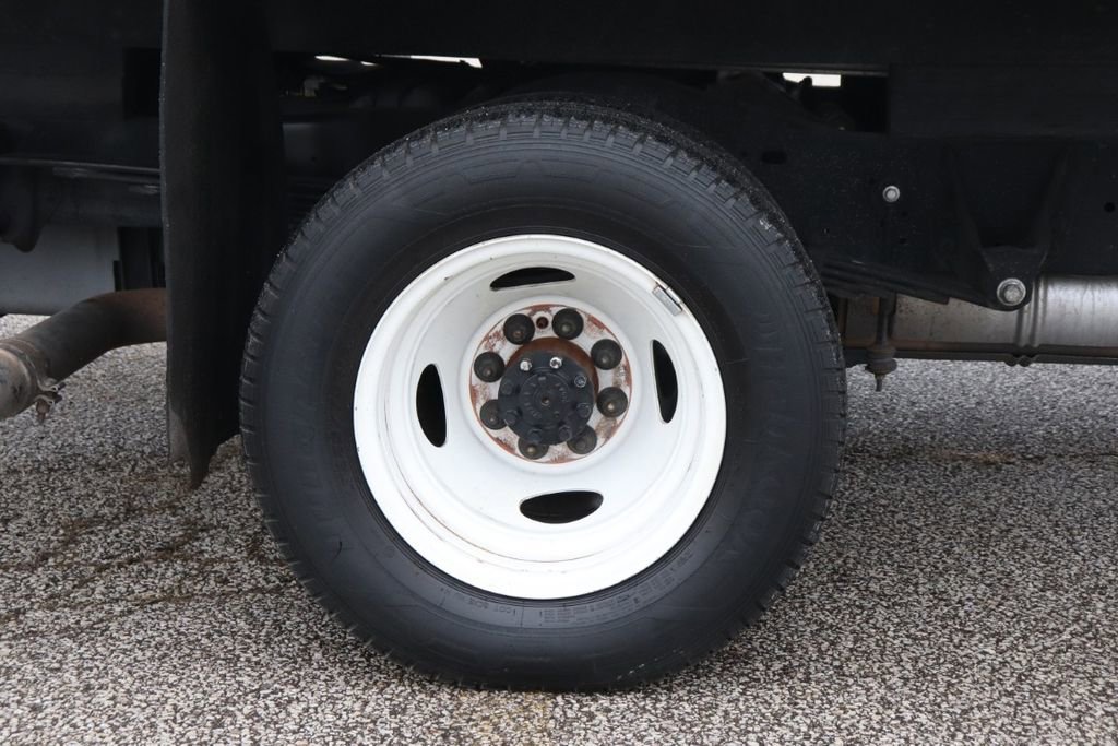 Used 2024 Ford E-450 and Econoline 450 Super Duty w/ Power Windows & Locks Group image 32