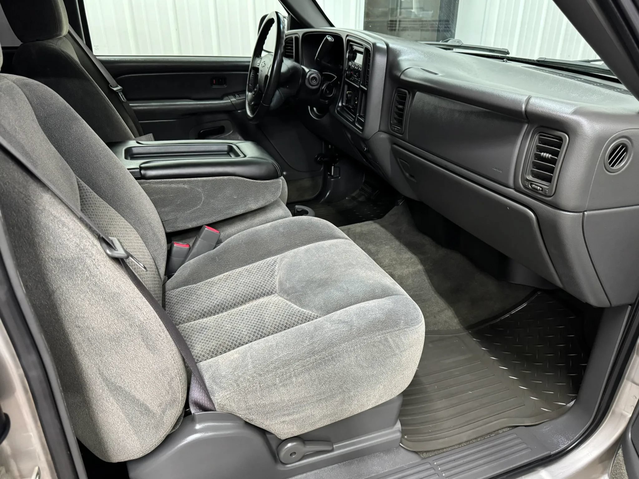Used 2005 Chevrolet Silverado 1500 LS RWD image 14