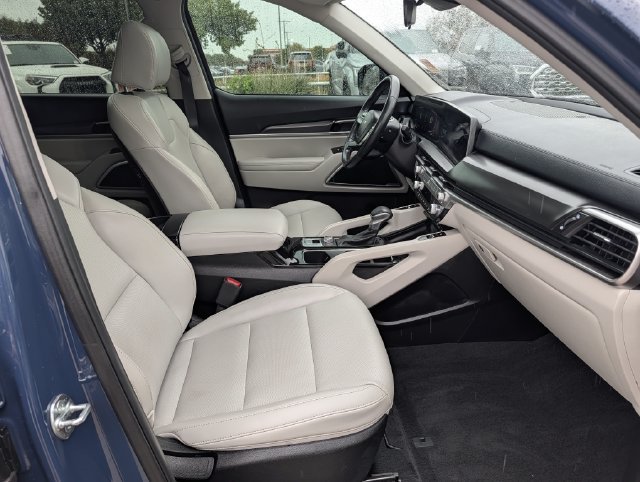 Used 2024 Kia Telluride S w/ S Sunroof Package FWD image 34
