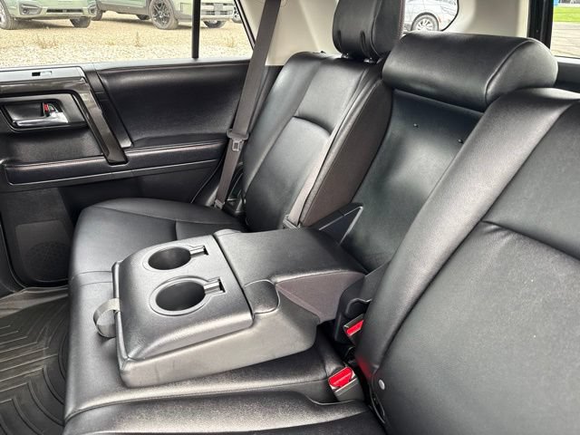 Used 2019 Toyota 4Runner TRD Off-Road Premium AWD/4WD image 32