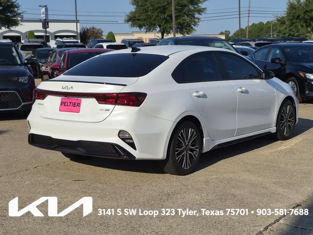 Certified 2024 Kia Forte GT-Line FWD image 9