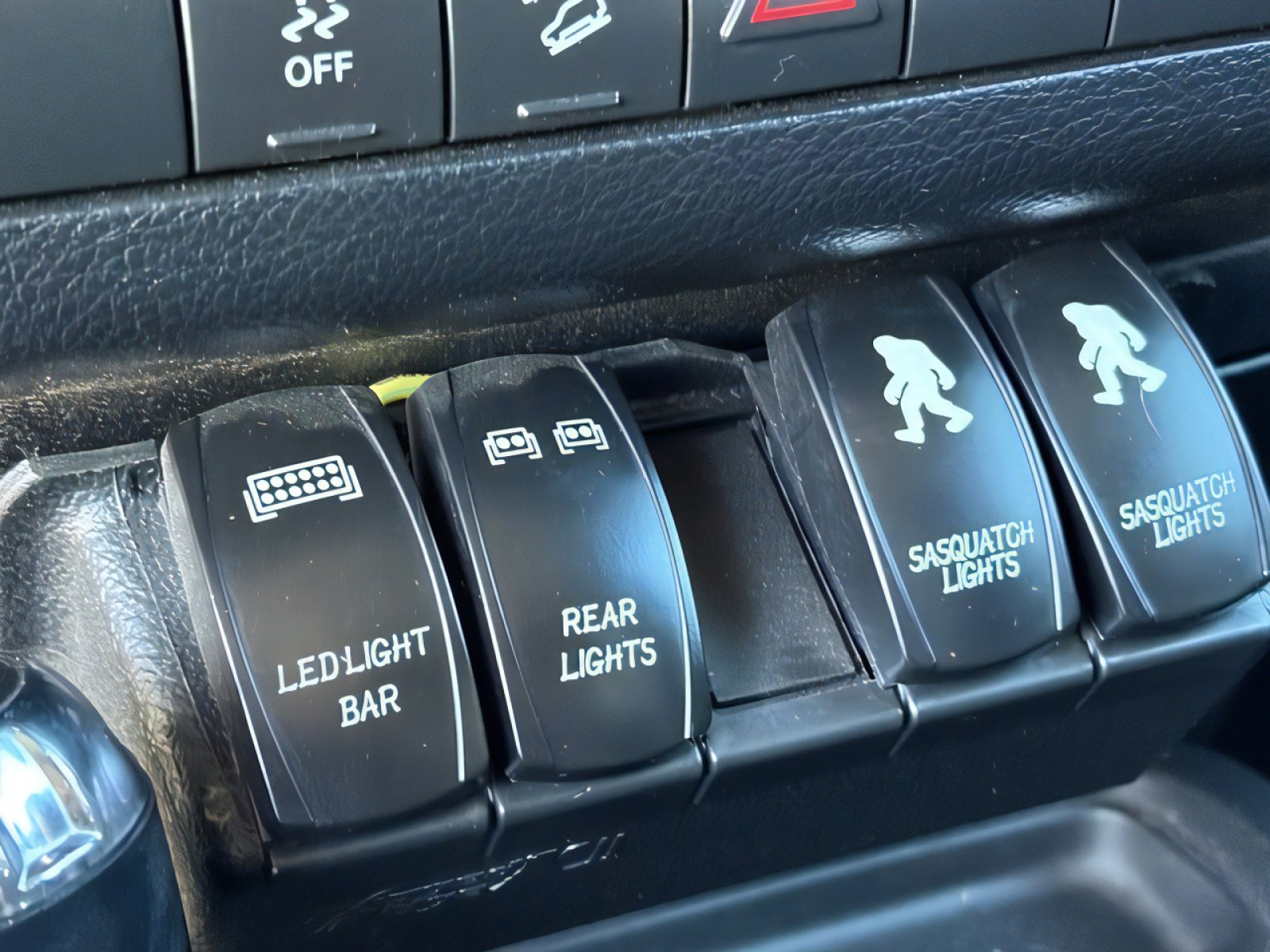 Used 2014 Jeep Wrangler Unlimited Sport w/ Quick Order Package 24S image 26