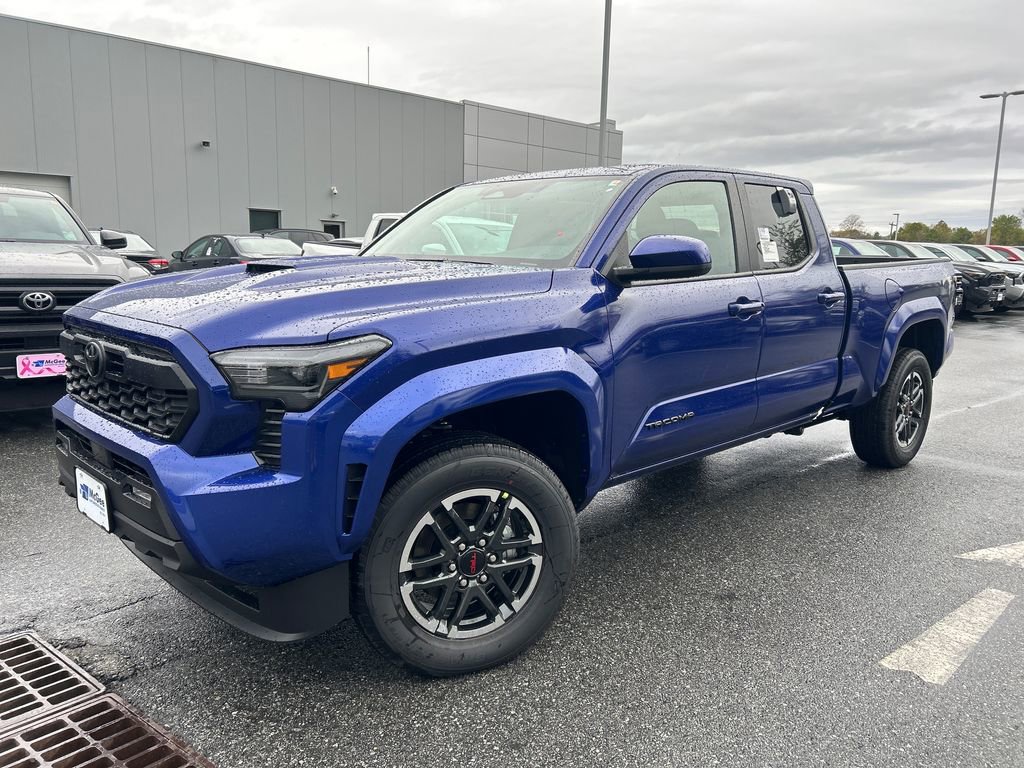 New 2025 Toyota Tacoma TRD Sport image 1