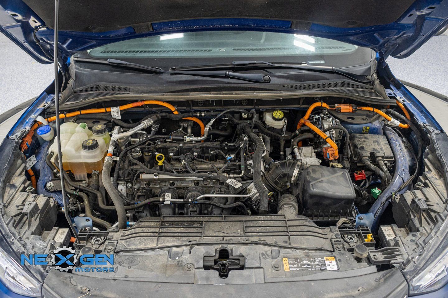 Used 2023 Ford Escape SE image 44