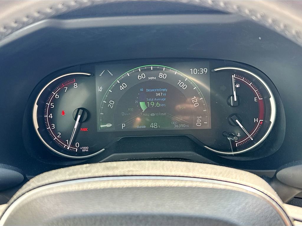 Used 2023 Toyota RAV4 XLE Premium image 12