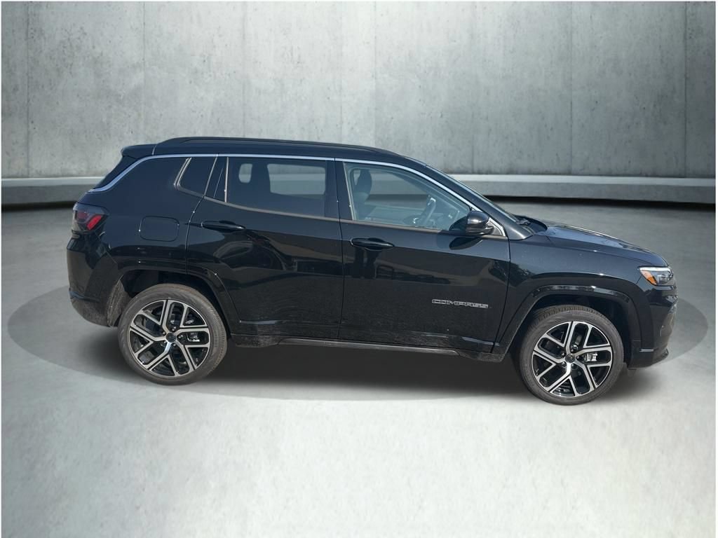 New 2025 Jeep Compass Limited w/ Elite Group AWD/4WD video 3