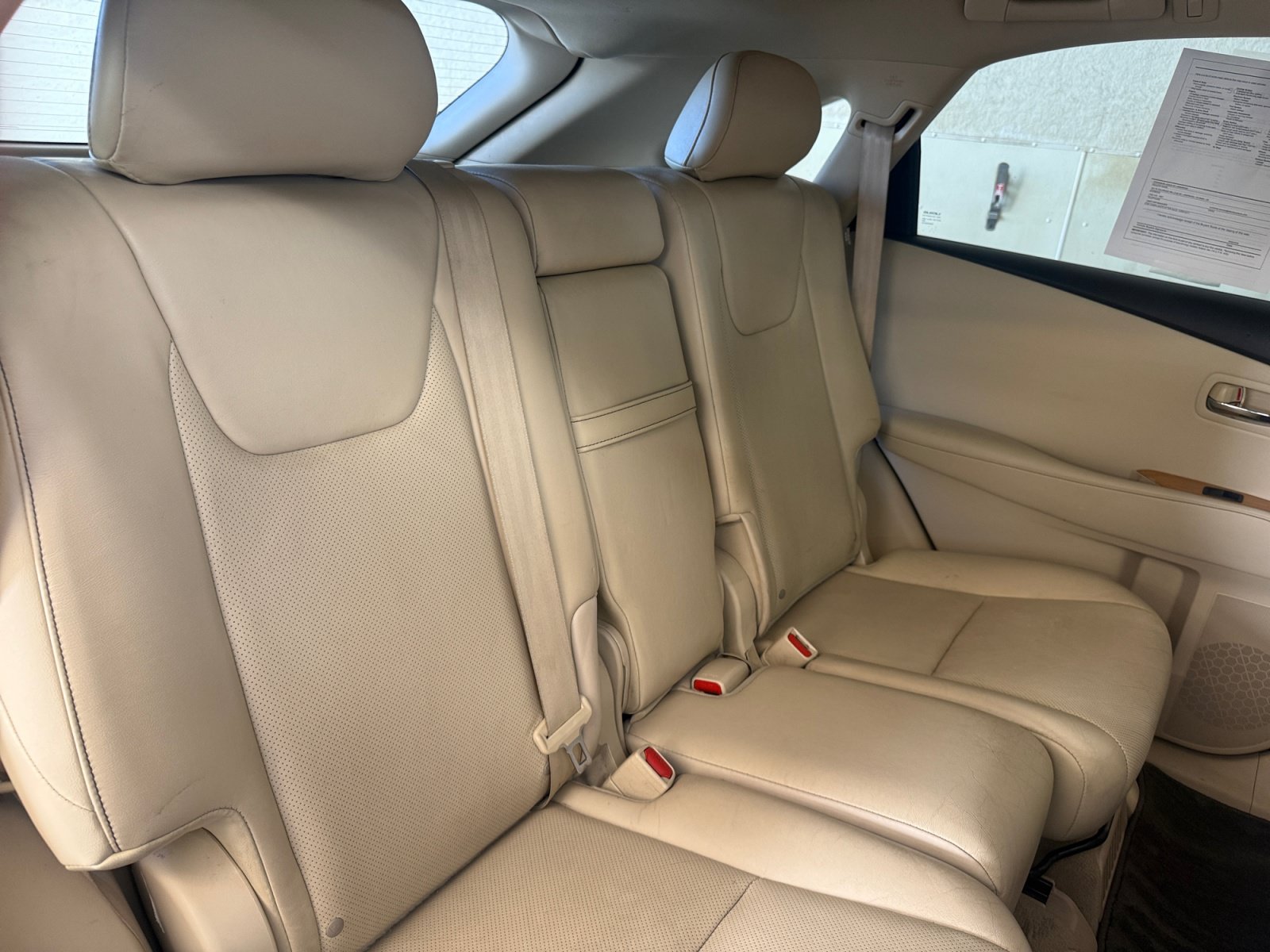 Used 2015 Lexus RX 450h AWD image 18