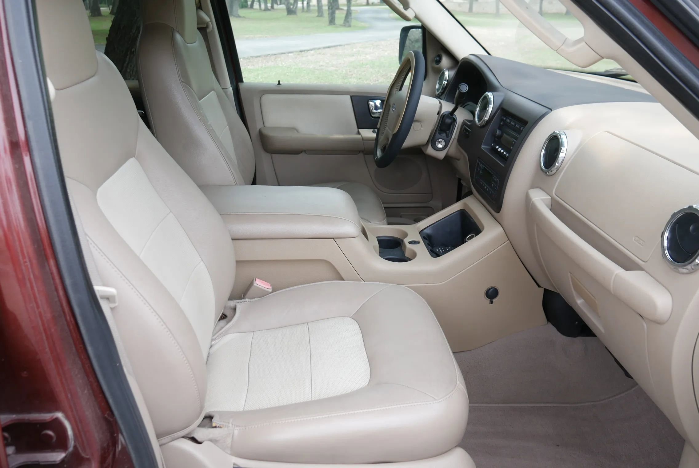 Used 2006 Ford Expedition Eddie Bauer RWD image 16