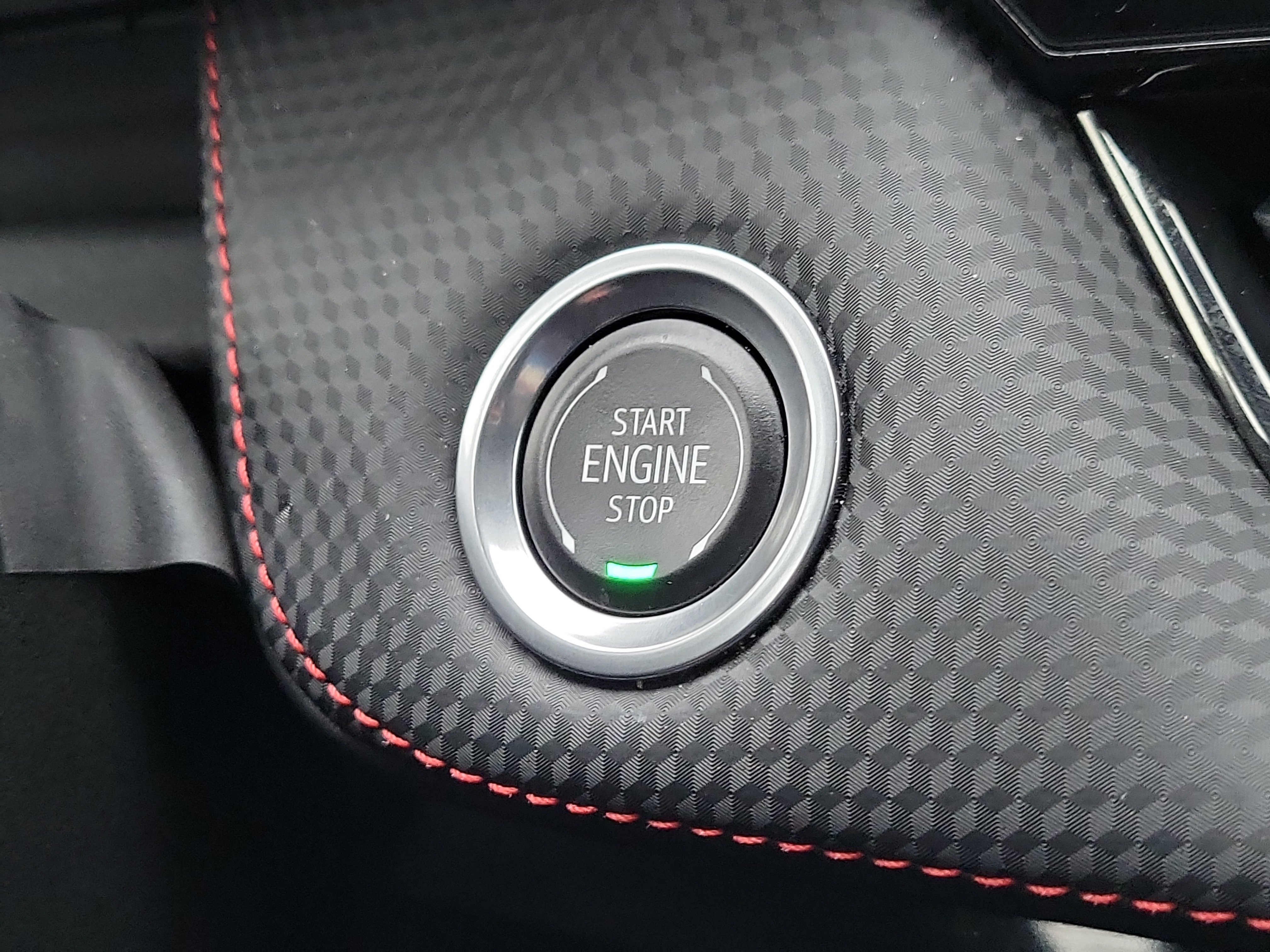 Used 2025 Chevrolet Equinox RS w/ Safety and Technology Package image 29