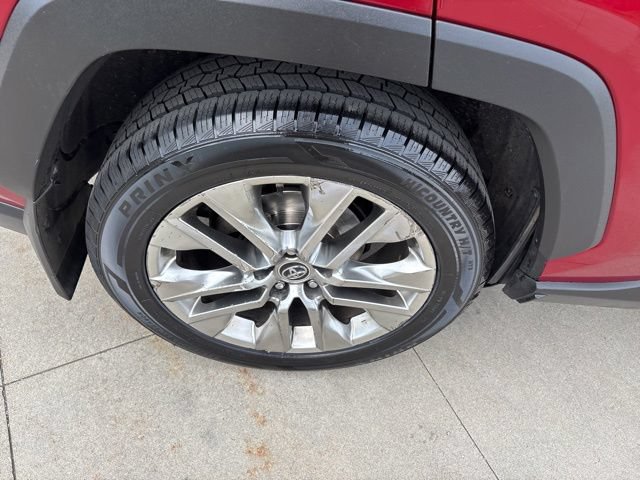 Used 2019 Toyota RAV4 Limited w/ Advanced Technology Package AWD/4WD image 10